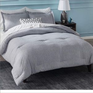 NEW 3 Pcs Bed Comforter Gray Queen Set